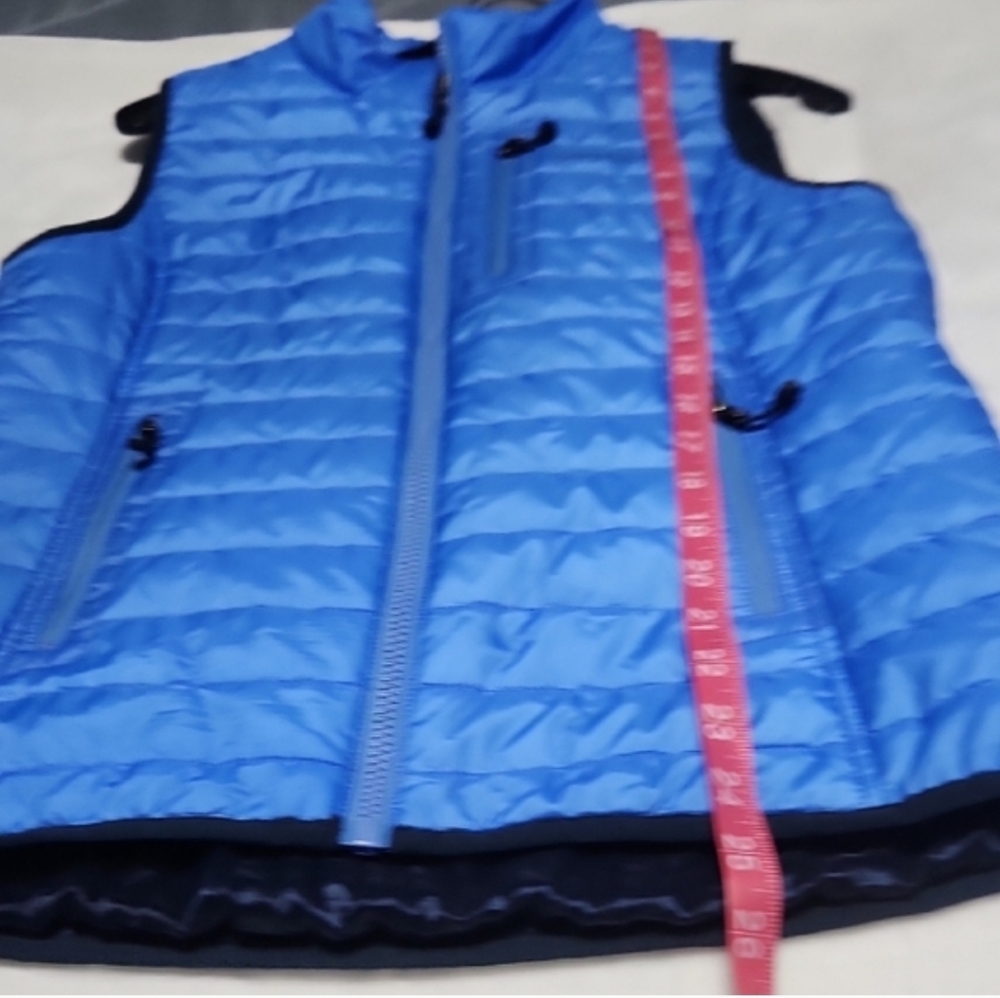 Vineyard Vines Blue Quilted Vest - Picture 6 of 8